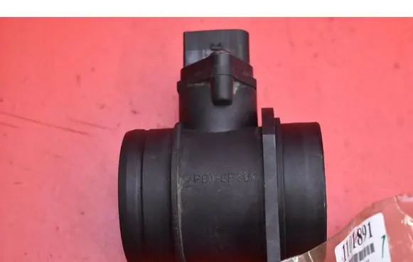 Audi A3 S3 8L Mass air flow meter 06A906461A