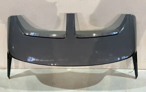 Tailgate/trunk spoiler