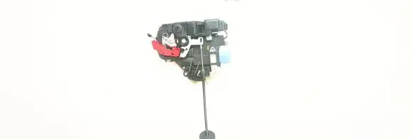 Volkswagen Golf VI Rear door lock 7L0839016D