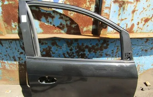 Chevrolet Rezzo Front door 