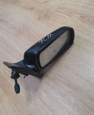 Toyota Yaris Manual wing mirror 010399 020399 8278