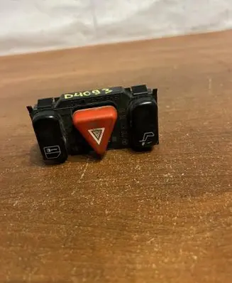 Mercedes-Benz E W210 Hazard light switch 2108201310 D4093