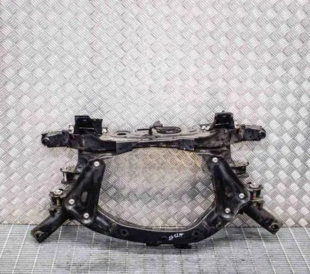 Toyota RAV 4 (XA40) Rear subframe 