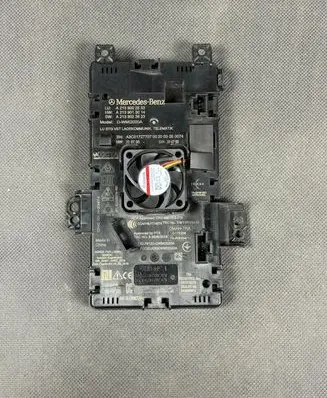 Mercedes-Benz E W213 Comfort/convenience module A2139002533 A2139013014 A2139006133