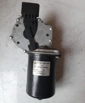 Volkswagen Golf IV Wiper motor 1J0900962B 443122235017