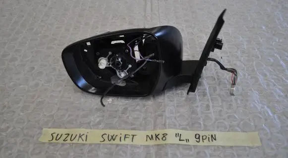 Suzuki Swift IV Front door electric wing mirror