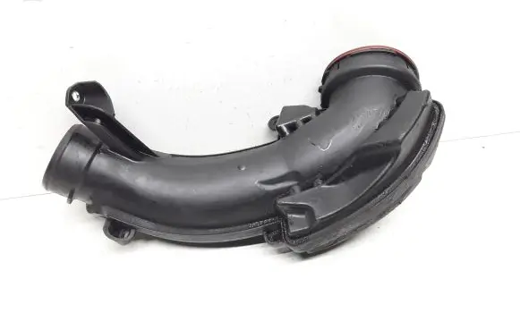 Intake resonator