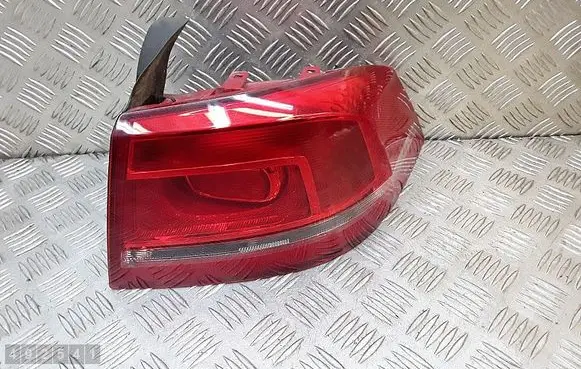 Volkswagen PASSAT B7 Rear/tail lights 3ae945096f