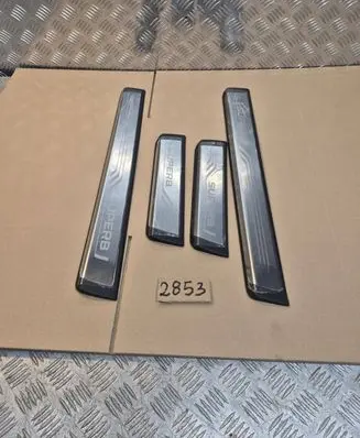 Skoda Superb B8 (3V) sill trim set (inner) 3V0071303