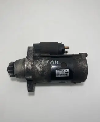 Nissan X-Trail T30 Starter motor 233008H801 M008T71471