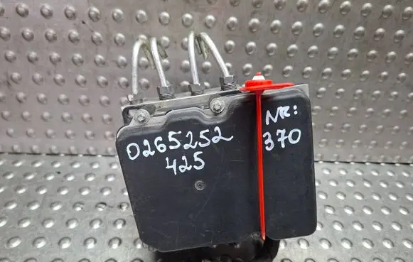 Dacia Duster ABS control unit/module S27635370 8201288015 0265252425