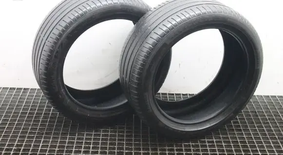 BMW 3 F30 F35 F31 R12 summer tire 25540R18 PIRELLI