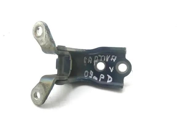 Chevrolet Captiva Front door upper hinge