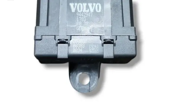 Volvo V70 Seat heating relay 9442947 0028