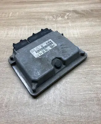 Volkswagen Golf IV Engine control unit/module ECU 038906018J 0281001613
