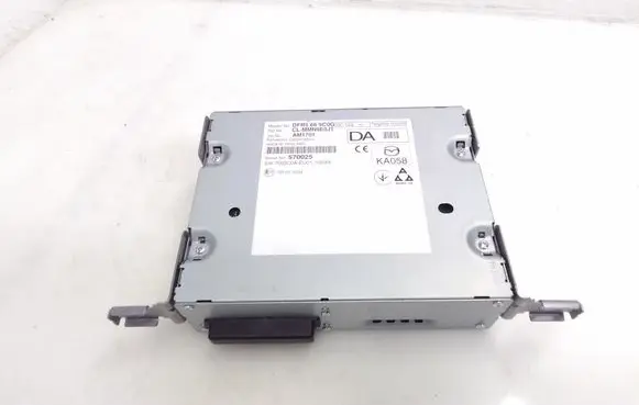 Mazda CX-30 Radio/CD/DVD/GPS head unit DFR5669C0G CLMMN9E0JT AM1701