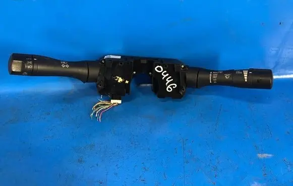 Nissan Sentra B17 Gear shift switch/knob 255603SH0A