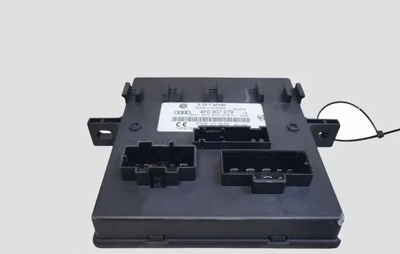 Audi A6 S6 C6 4F Comfort/convenience module 4F0907279 F005V00619