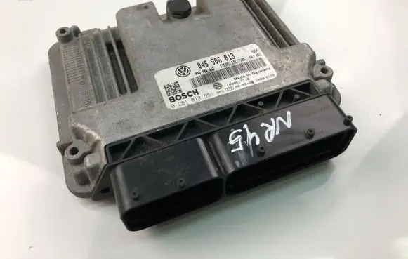 Volkswagen Polo IV 9N3 Engine control unit/module 045906013