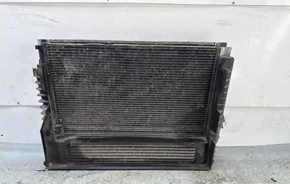 BMW 5 E60 E61 Radiator set 9122827 70061697 7006169