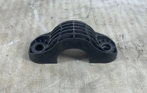 BMW 7 G11 G12 Sway bar bush bracket, rear 