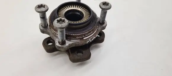BMW 5 G30 G31 G38 Front wheel bearing hub 31206866316