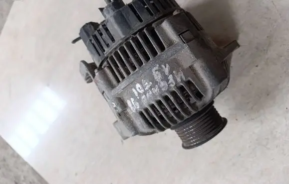 Renault Megane I Generator/alternator