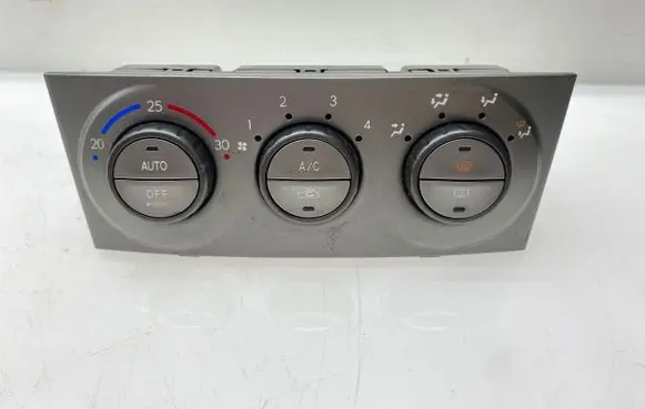 Subaru Forester SG Climate control unit 72311SA012