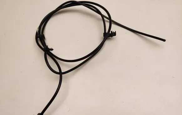 Dodge Durango III Windshield washer fluid hose 