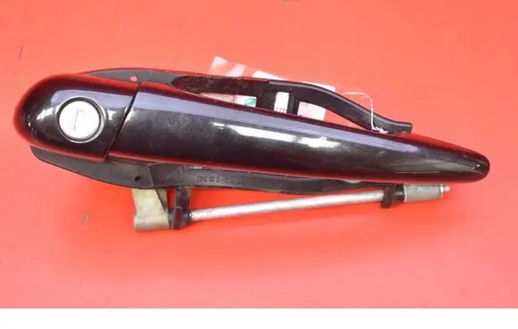 BMW X3 E83 Front door exterior handle 8253455