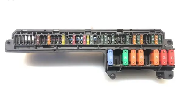 BMW 5 E60 E61 Fuse box set 13290
