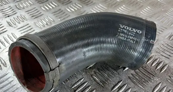 Volvo V60 Intercooler hose/pipe 31261350
