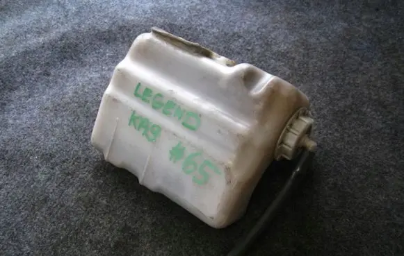 Honda Legend III KA9 Coolant expansion tank/reservoir