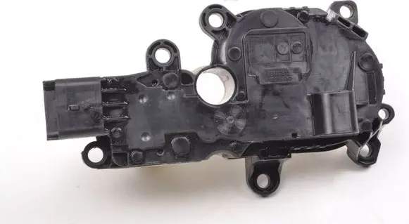 Nissan X-Trail T32 Thermostat housing 1102639S01