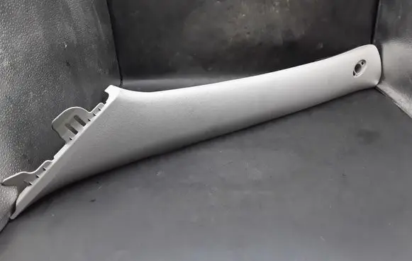 KIA Ceed (A) pillar trim 858111H000