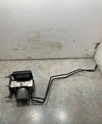 Mercedes-Benz Vito Viano W639 ABS Pump 0265252026 A0084315319 5410L8150114