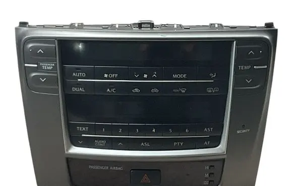 Lexus IS 220D-250-350 Climate control unit 8401053020