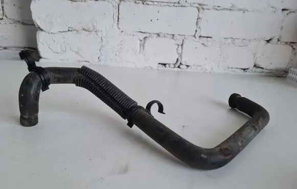 Iveco Daily 3rd gen Engine coolant pipe/hose