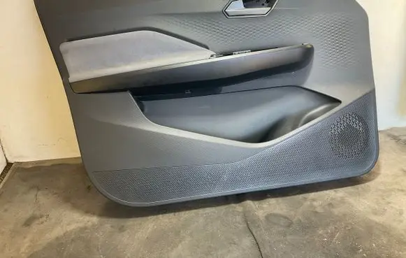 Cupra Born Front door card panel trim 10E867009L S0003141705 530130742350
