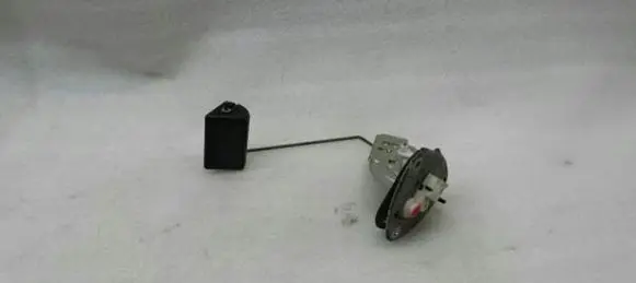 Mitsubishi Lancer X Fuel level sensor 1718A079