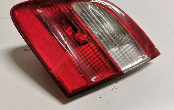 Mercedes-Benz E W211 Tailgate rear/tail lights A2118201464