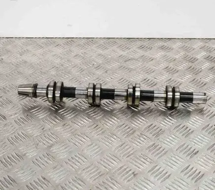 Volkswagen Golf V Camshaft 03G109102B