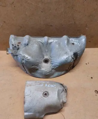 Peugeot 407 Heat shield in engine bay 