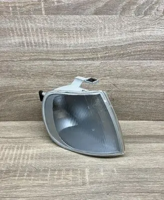 Volkswagen Polo III 6N 6N2 6NF Front indicator light 6N0953050C