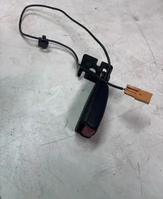 Volvo V50 Rear seatbelt buckle 30780607