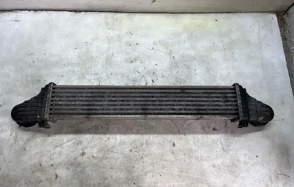 Mercedes-Benz E W211 Intercooler radiator A2115001102 A6356