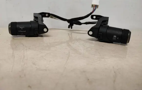 Lexus UX Wiper turn signal indicator stalk/switch 8214976010 75l872 75L874