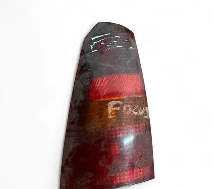 Ford Focus Rear/tail lights XS4X13N004EC