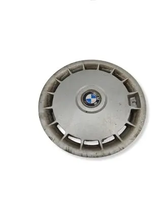 BMW 5 E34 R15 wheel hub/cap/trim 36131129843