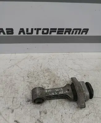 KIA Rio Engine mount bracket
